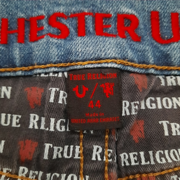 True Religion Manchester United Jeans - Picture 8 of 16